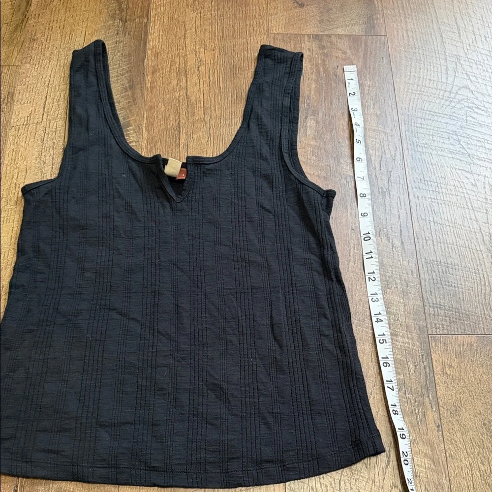 Pilcro Black Textured Tank Top - Picture 6 of 7